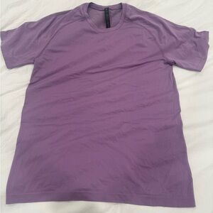 lululemon athletica Lavender Short Sleeve Tee